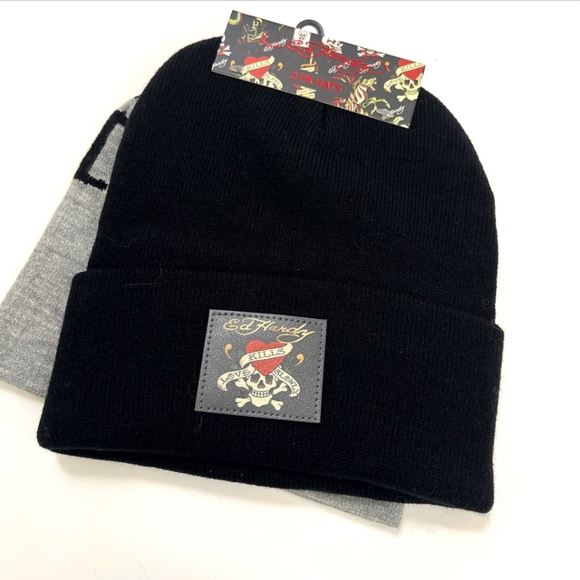 Ed Hardy Beanie Hat Set 2-Pack Knit Skull Heart Black + Tiger Gray Tattoo NWT - Picture 3 of 4